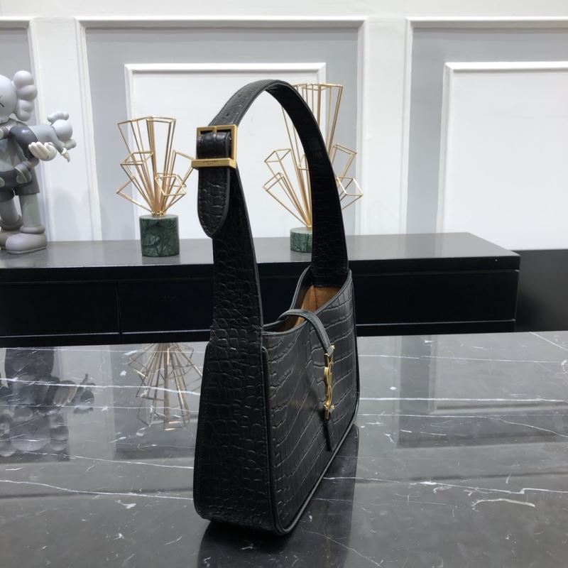 Y51 hobo bags
